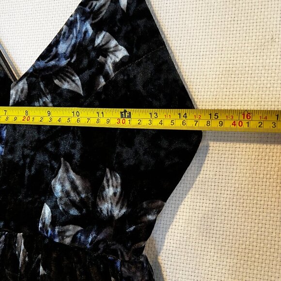 Y2K Burnout Velvet Romper V‎ Neck Size Floral Fairy Dark Romantic Medium TIMING - Picture 4 of 9